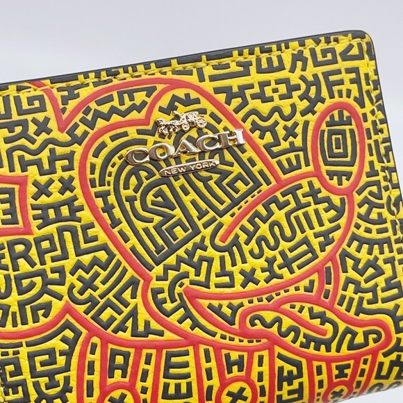 Coach C7446 Disney Mickey Mouse X Keith Haring Snap Zip Wallet NWT Org $198 - Picture 3 of 11